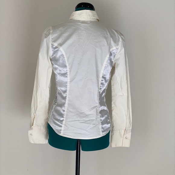 SOLDSexy white button-up with lace and satin highlight - Picture 6 of 11